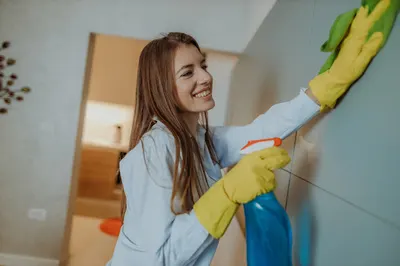 Firma sprzątająca Perfekt Zbigniew Kołłątaj. Kompleksowe sprzątanie biur.